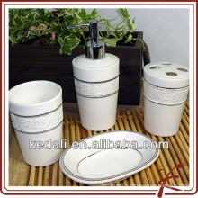 Wholesale Hotel White Ceramic Porcelain Bathroom Accessories Bath Set
